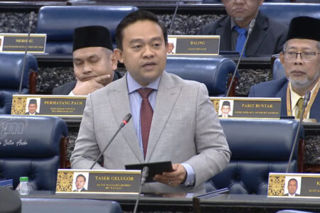 Motion submitted against Wan Saiful over ‘malicious statement’